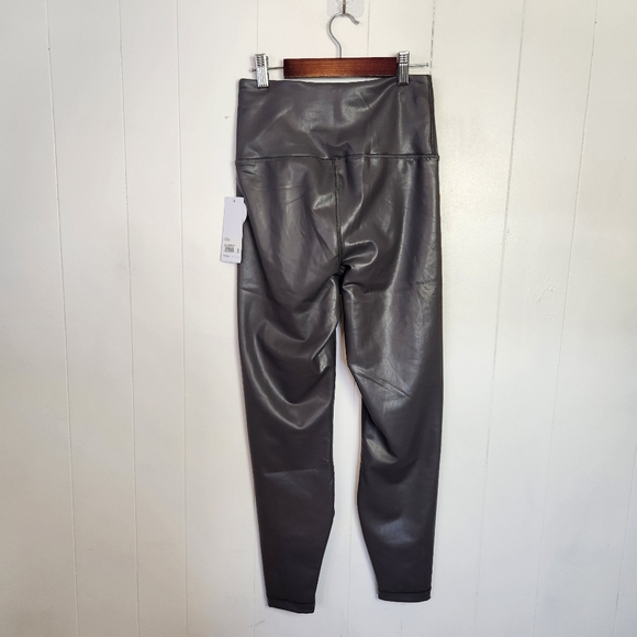 Yogalicious Faux Leather Leggings Lady Love Ankle Tight Size Small New NWT - Picture 3 of 6